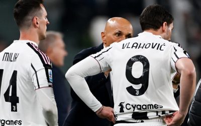 Juventus, pregătiri pentru meciul cu Genoa: 24 de jucători convocați, absențe și reveniri Juventus Torino se află în plină pregătire pentru partida de astăzi cu Genoa, programată să înceapă la ora 18, pe Allianz Stadium