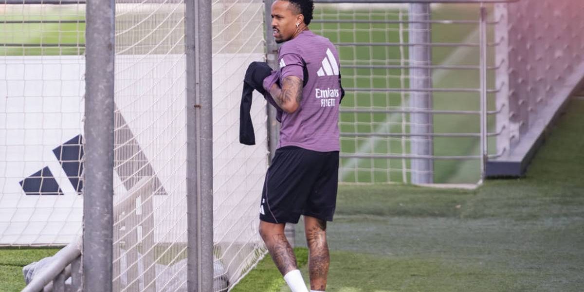 Real atmet auf: starul de apărare s-a refăcut complet