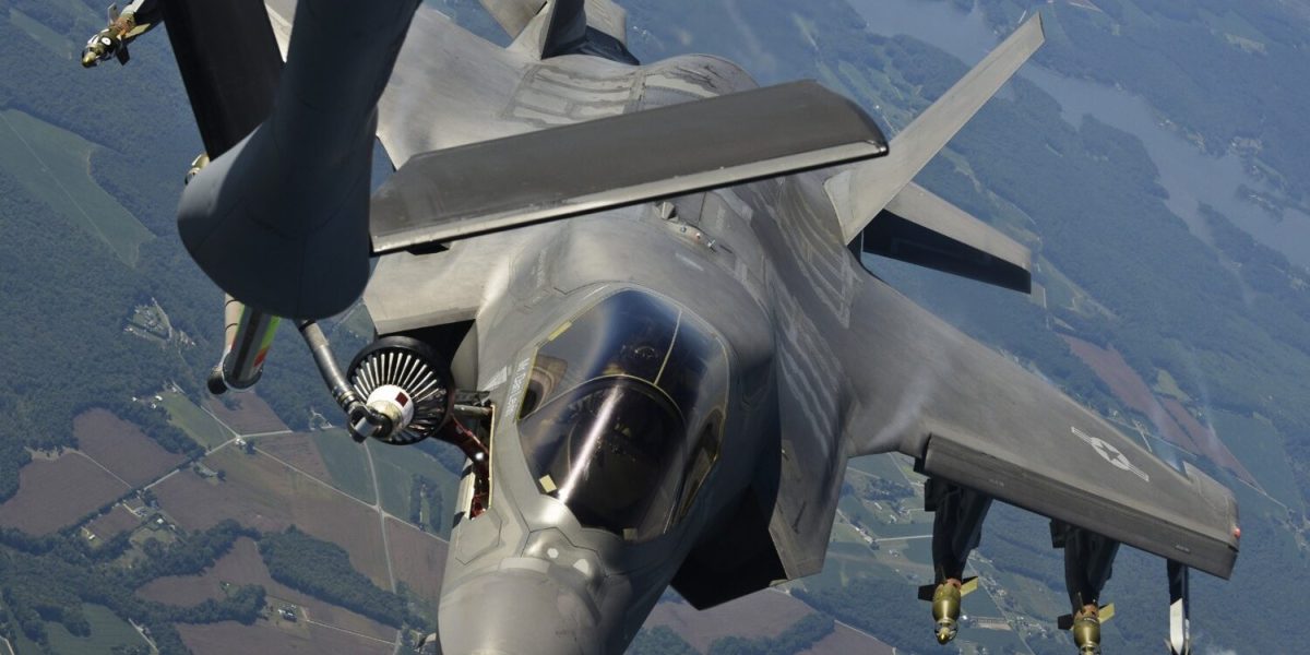 Portugalia confirmă că avioanele americane folosesc baza din Azore cu condiția să nu vizeze infrastructură civilă din Iran