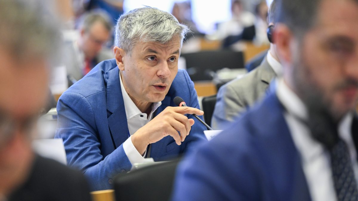 Amendamente pentru CEF: Lugoj-Drobeta, Craiova-Sofia și Pașcani-Chișinău, pe listă