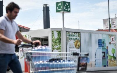 Un bărbat din Botoșani a fost reținut după ce a falsificat mii de etichete pentru bonuri valorice în cadrul sistemului de reciclare SGR, acțiune care a permis obținerea ilegală a unor sume importante din aparatele de reciclare automatizate