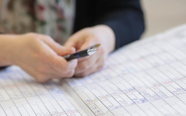 Titularizare: România testează competențele profesorilor. Cum ar trebui făcut
