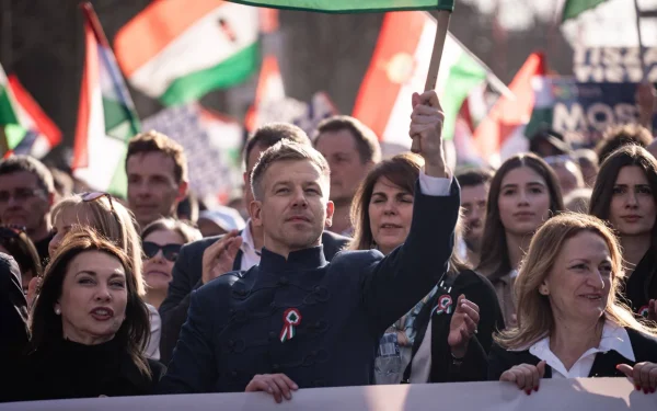 Magyar lovește presa de stat: Fiecare ungur are dreptul la adevăr