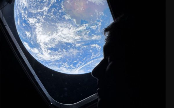 Ce văd astronauții Artemis 2 când privesc planeta Pământ din spațiu