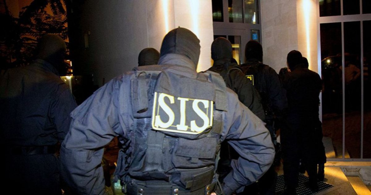 Spioni de la Chișinău, acuzați de șantaj: Cer bani de la cetățeni