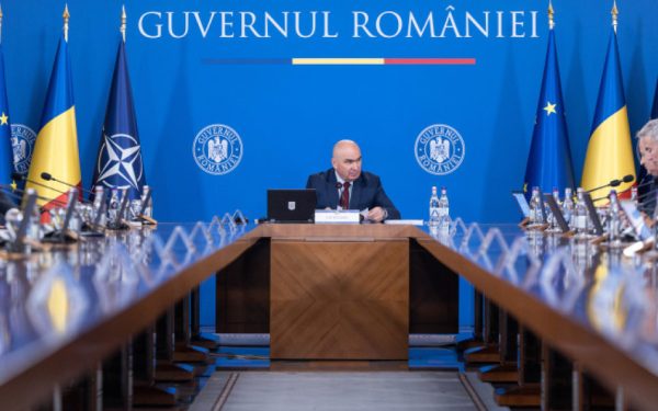 PNL și USR, în alertă: Referendumul PSD vizează "demolarea" lui Bolojan