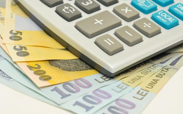 IMF: România amână consolidarea fiscală din 2028, deficit peste 5% din PIB