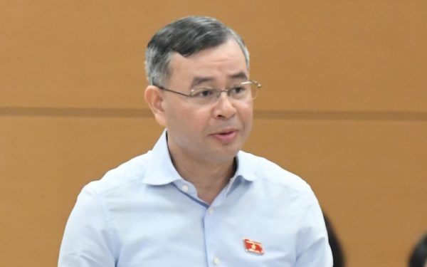 Guvernul, chemat să stabilească pragul de venituri neimpozabile pentru afacerile casnice