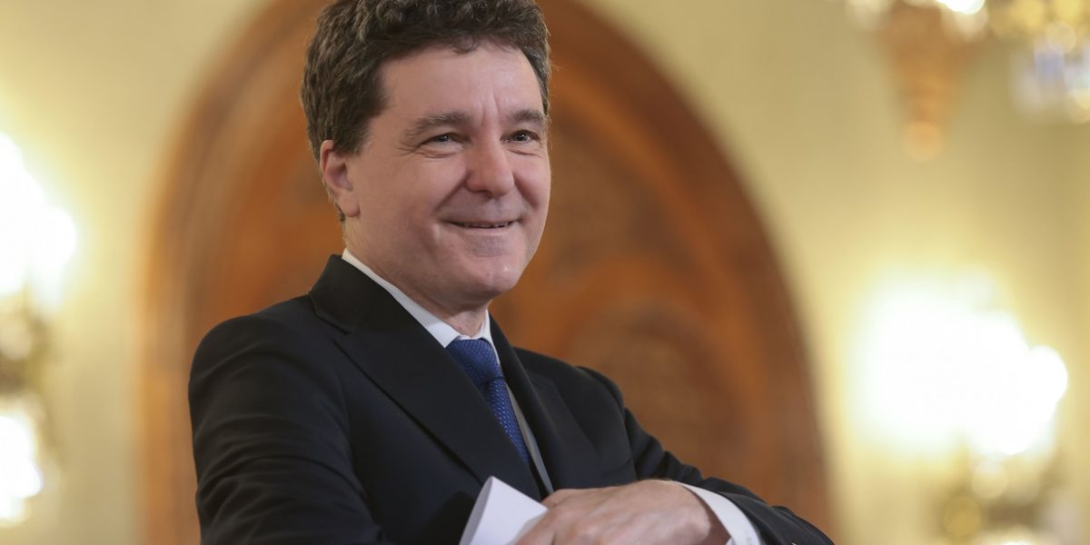 Nicușor Dan, felicitări pentru Magyar: „Un nou capitol” în relațiile Româno-Ungare