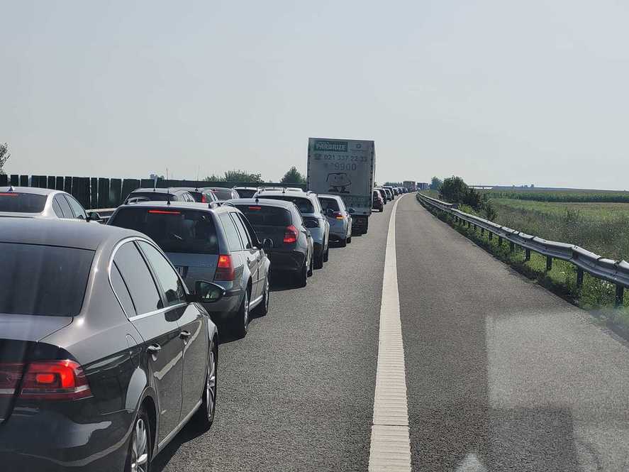 Blocaje MAJORE pe A1, A2, A3, A7 și DN-uri: România, paralizată de trafic