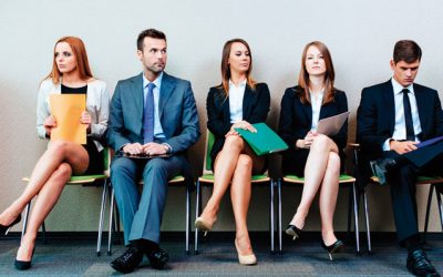 Joburile din domeniul inteligenței artificiale (AI) sunt în creștere rapidă, iar competențele mixte, tehnice și umane, devin tot mai căutate de angajatori, potrivit unor analize recente