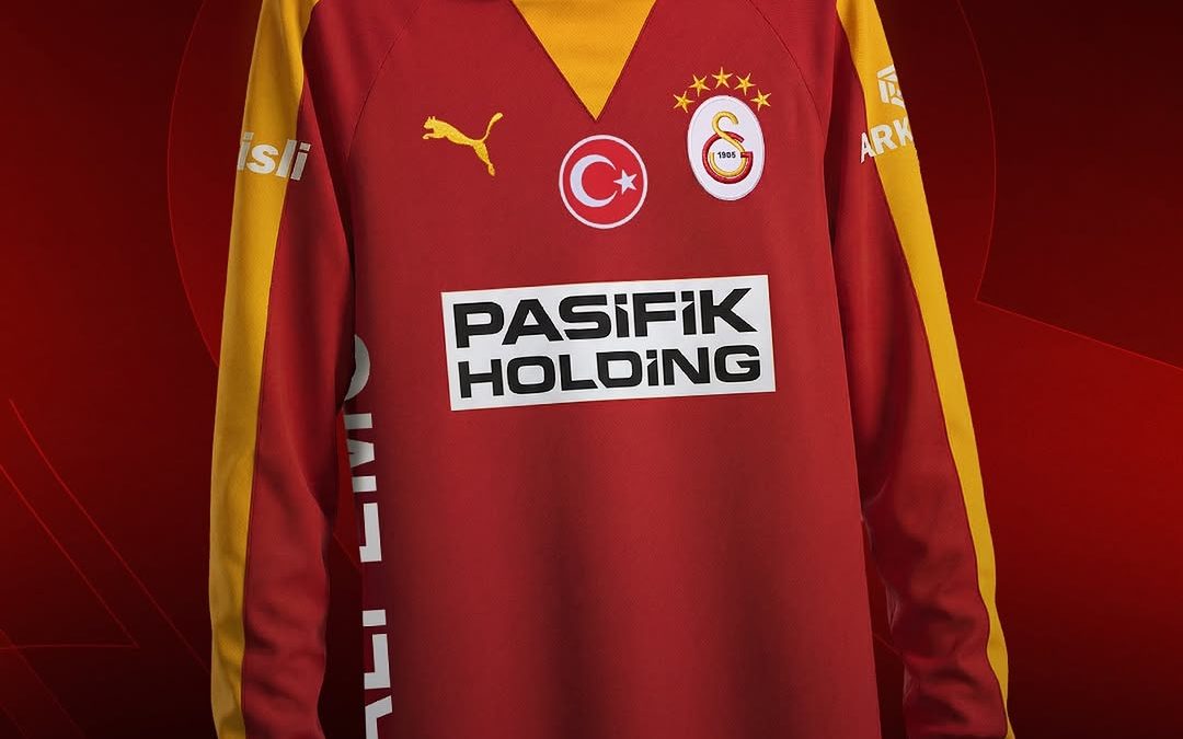 Galatasaray, pe teren cu echipament retro la meciul Gençlerbirliği