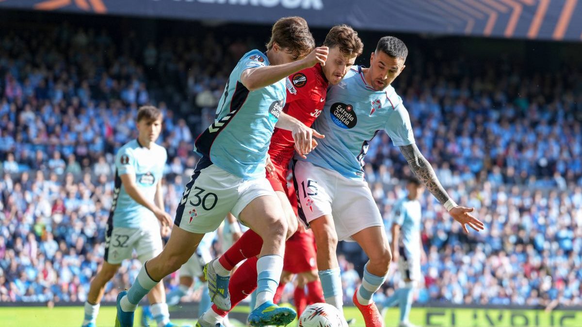 Radu, pe urmele gloriei: Patru dueluri pentru semifinalele Europa League!