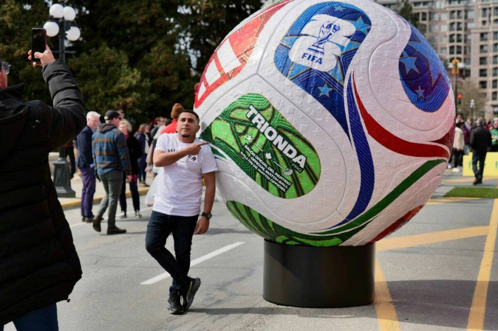 FIFA aduce cupa mondială în nelson: meci canada, pe gratis