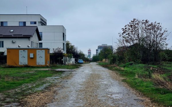 Sector 6: Factura umflată pentru Belșugului-Osiei, jumătate din bani - terenuri private