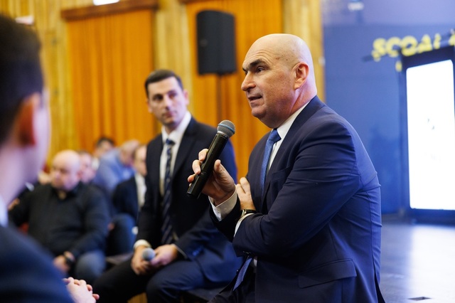 Deputatul PNL Ionel Bogdan a declarat miercuri că Uniunea Democrată a Maghiarilor din România (UDMR) și Uniunea Salvați România (USR) au exprimat clar că nu doresc o criză politică și susțin guvernul condus de Ilie Bolojan