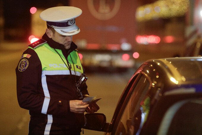 Șoferi, fără permis, în minivacanța de Paște: Peste 25.000 de polițiști pe străzi