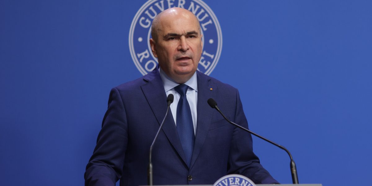 Prim-ministrul Ilie Bolojan și ministrul Energiei, Bogdan-Gruia Ivan, vor susține astăzi o conferință de presă, cu începere de la ora 18:00