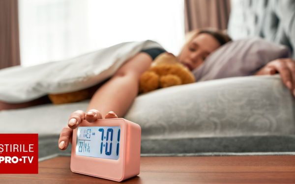 Somn neregulat: Dublează riscul de boli de inimă! Ce spun medicii despre ora de culcare