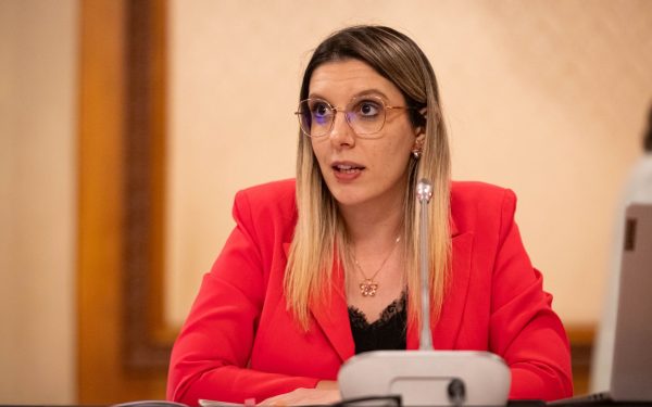 Buzoianu, despre POLITICA românească: "Circ și populism"