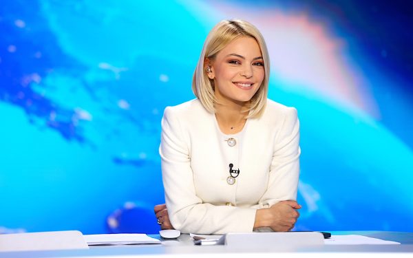 Lavinia Petrea rupe tăcerea: Secrete din televiziune. „Citiam cu nod în gât”