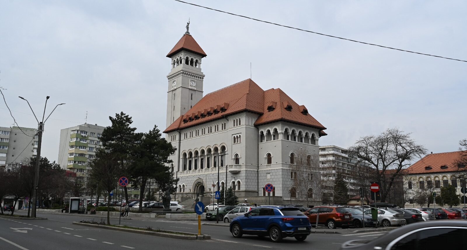 Marți, 7 aprilie, Consiliul Local al Sectorului 1 a aprobat plafonul de 757 de posturi pentru anul în curs în cadrul primăriei