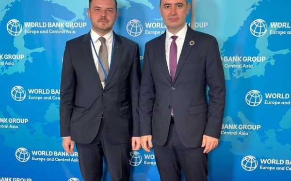 Miniștrii Sănătății și Finanțelor, la discuții cu Pfizer în SUA. Rogobete: "E un început"