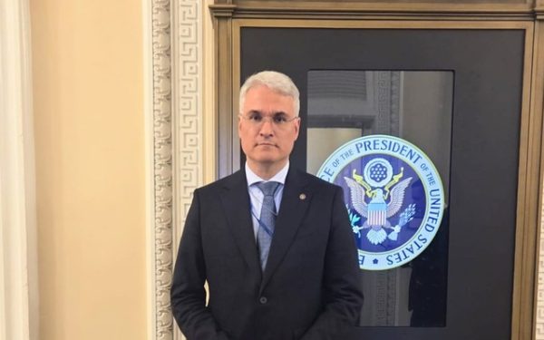 Pîslaru (USR): „Nu aruncăm România în haos!” Avertisment dur pentru politicieni