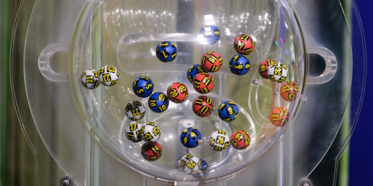 Numerele norocoase la Loto de Paști 2026: Vezi rezultatele tragerilor speciale