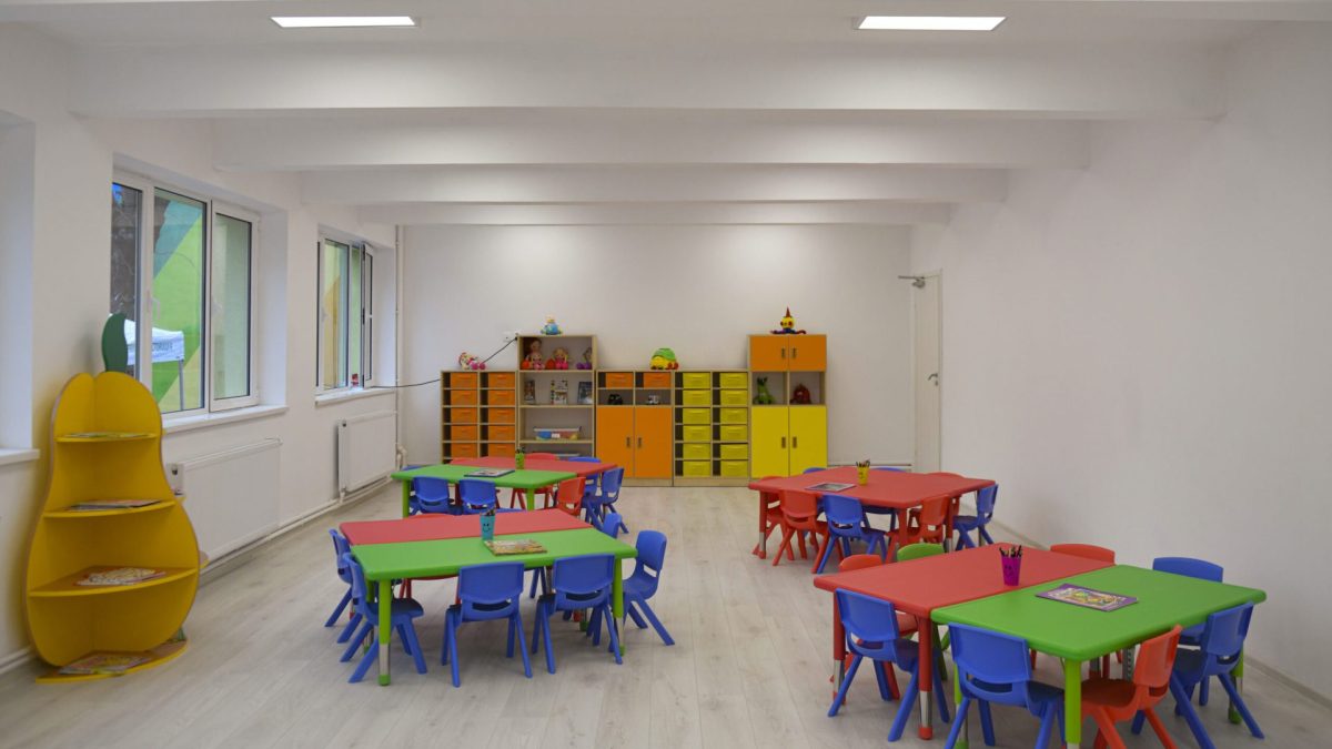 Educatoare din Craiova, anchetată pentru bătăile copiilor la grădiniță