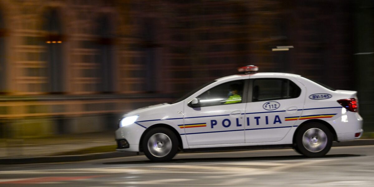 Tragedie de Paște în Ilfov: Doi tineri și-au pierdut viața după ce mașina s-a izbit de un copac