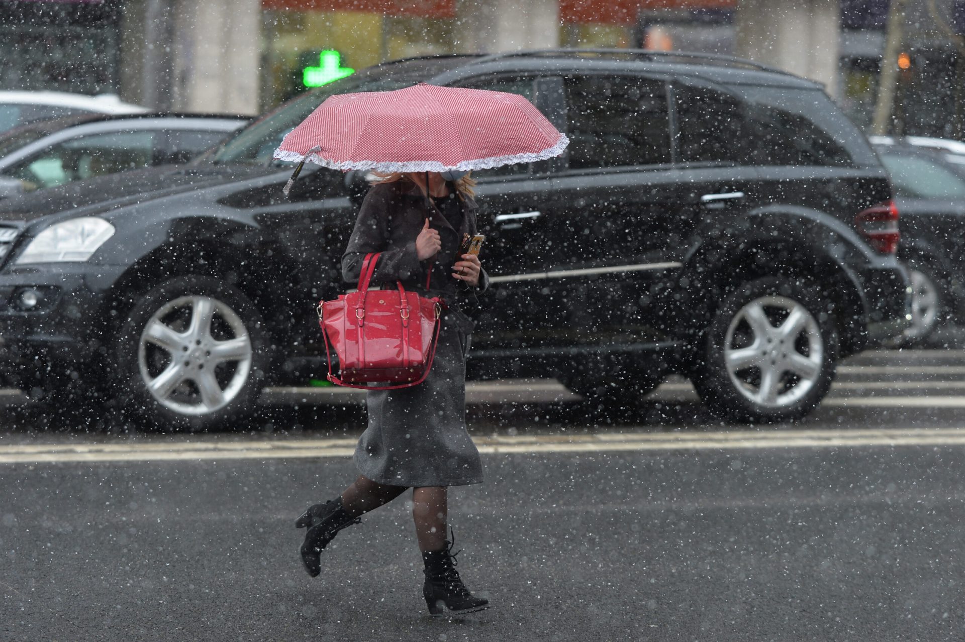 Meteorologii anunță o săptămână instabilă în România, cu variații de temperatură și precipitații frecvente