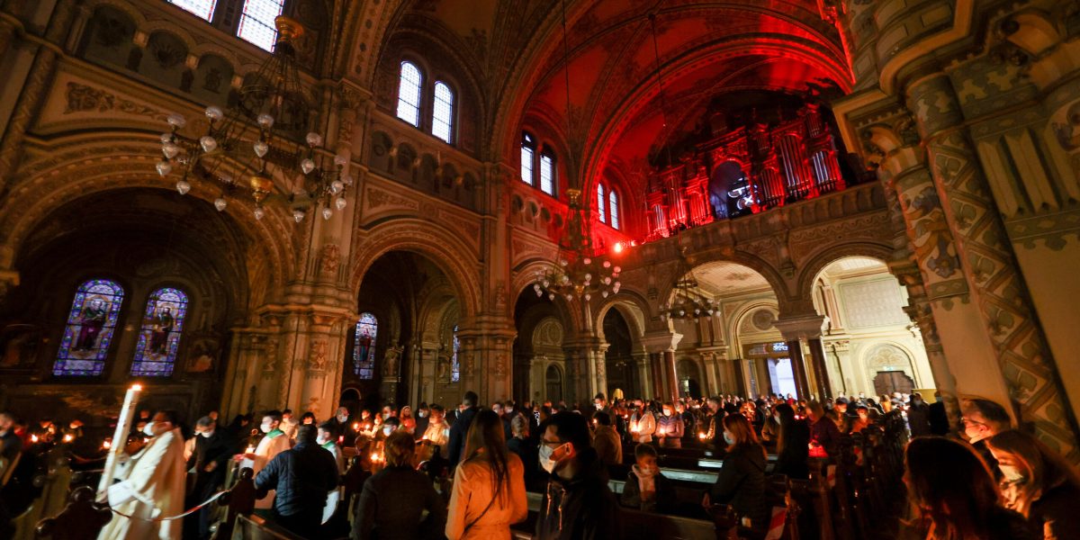 În Săptămâna Mare 2026, credincioșii trebuie să fie vigilenți cu obiceiurile și activitățile permise, întrucât tradiția populară și învățătura bisericească impun anumite restricții