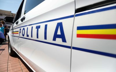 Polițiștii au reținut un tânăr pentru 24 de ore, după ce acesta ar fi postat online mesaje cu caracter fascist și legionar