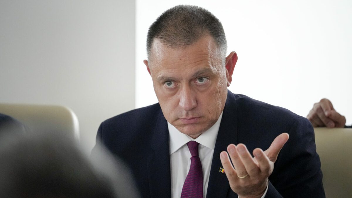 Fifor, scuzele pentru Bolojan: „Regretăm că v-am încurcat”