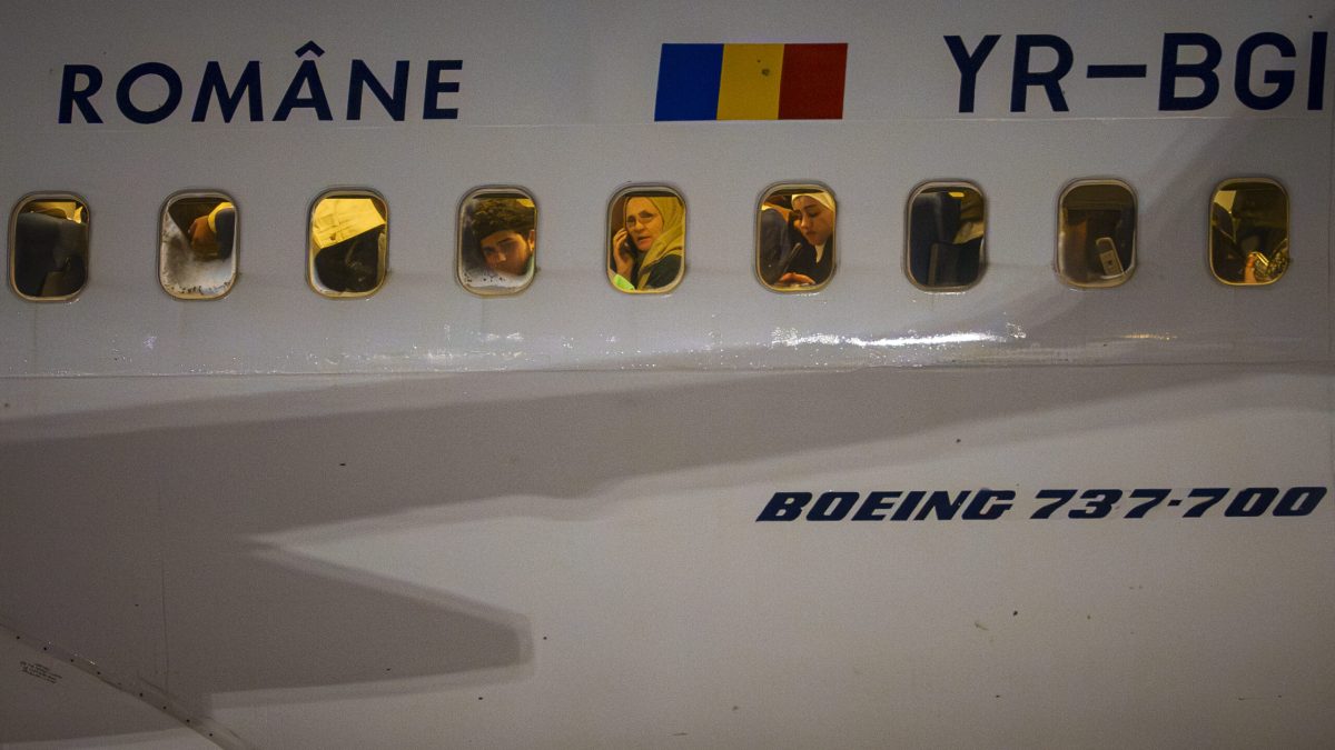 Acuzații GRAVE în scandalul TAROM: Oana Gheorghiu, acuzată de "donații"