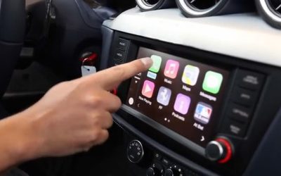 Google Meet ajunge pe Apple CarPlay odată cu update-ul iOS 26.4 De acum înainte, șoferii care utilizează Apple CarPlay pot accesa și participa la întâlniri Google Meet direct din mașină