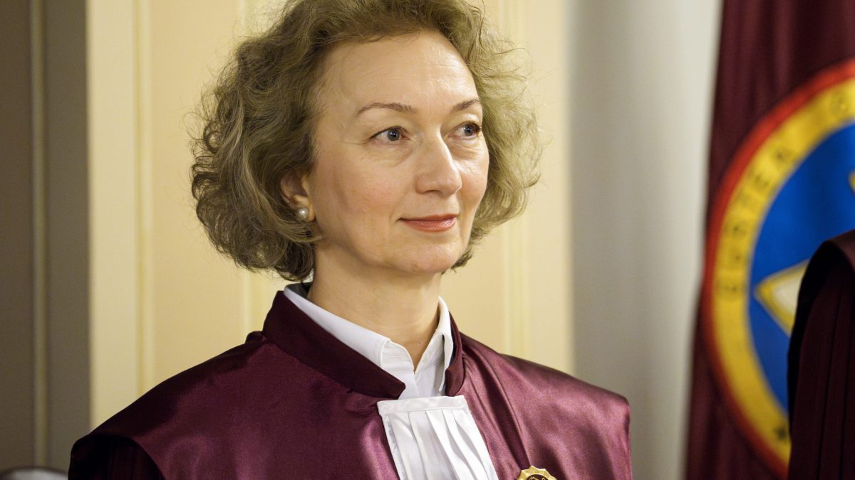 CCR, părăsită de judecători în timpul ședinței: Explicațiile SIMINEI Tănăsescu