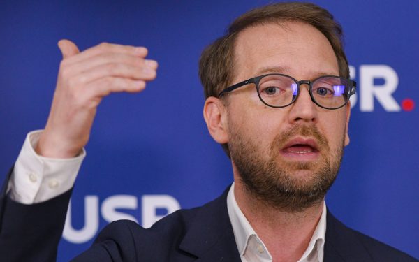 Fritz, scandal monstruos la PSD: "Spectacol cinic și grotesc" despre România