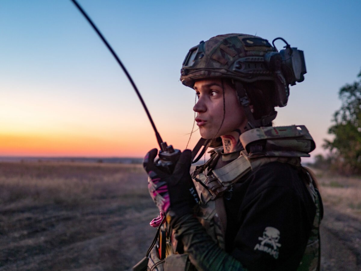 Fostul director CIA, David Petraeus, a efectuat începând din 2022 cel puțin zece vizite în Ucraina, iar ultima dintre ele a avut loc săptămâna trecută