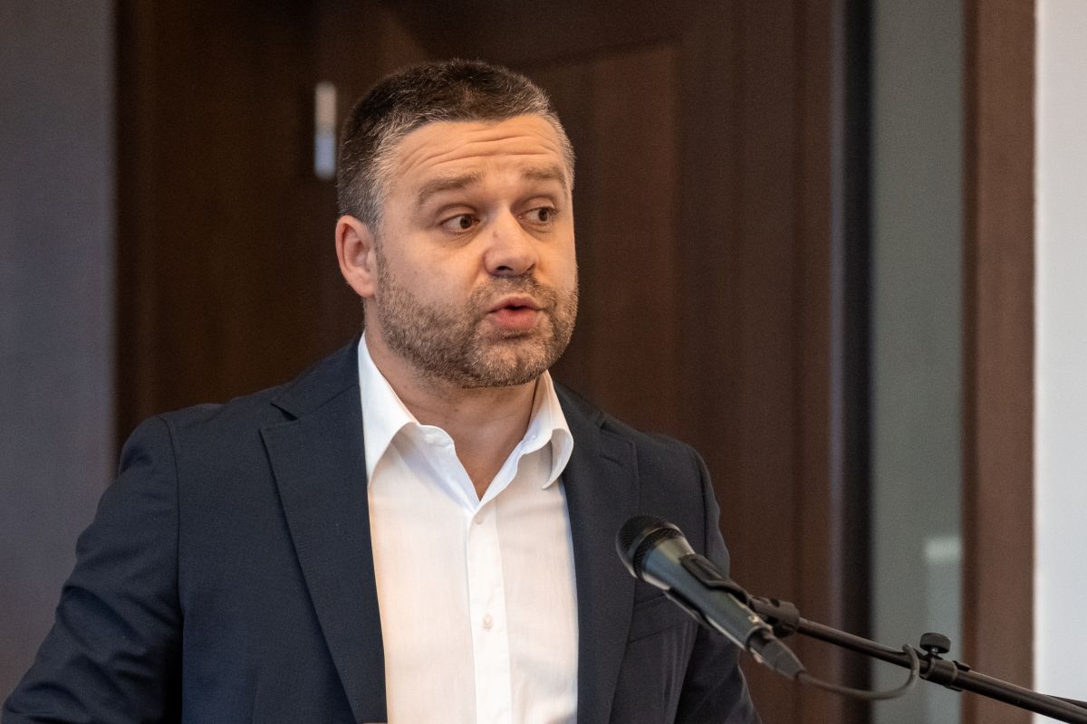 Ciprian Ciucu, primarul General al Capitalei, a catalogat indemnizația sa lunară drept o „glumă proastă”, raportat la responsabilitățile pe care le implică funcția