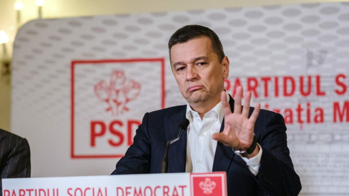 Grindeanu, nervos: "Pleacă cineva de la guvernare fără proteste în Piața Victoriei?"