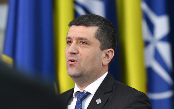 Miruță, discuții cu șeful Armatei Poloneze despre securitatea estică