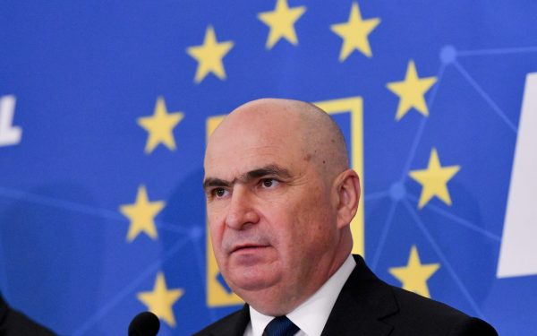 Bolojan sfidează: „Demonstrez că se poate, până la moțiune!”