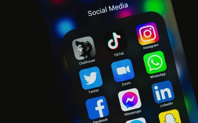 Grecia pune bariere pentru minori pe rețelele sociale: Interdicție pentru copiii sub 15 ani Grecia va interzice accesul copiilor sub 15 ani la platformele majore de socializare online, precum Instagram, TikTok, Facebook și Snapchat, începând cu 1 ianuarie 2027