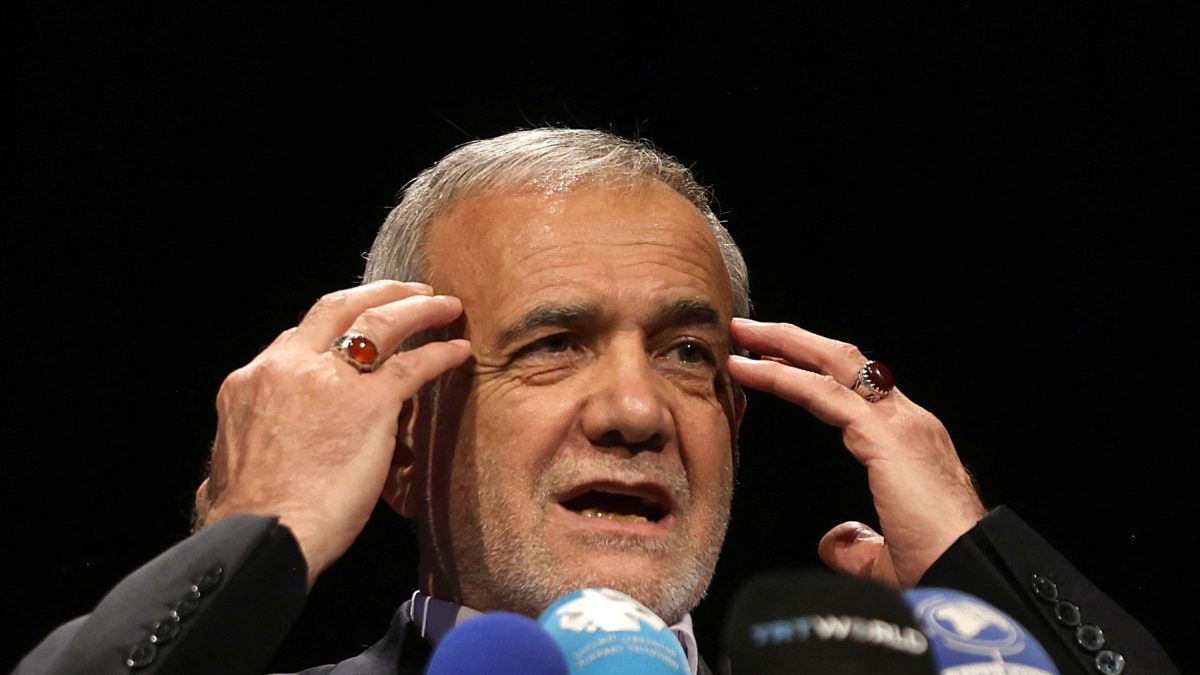 Președintele Iranului: Donald Trump, învins în lupta nucleară