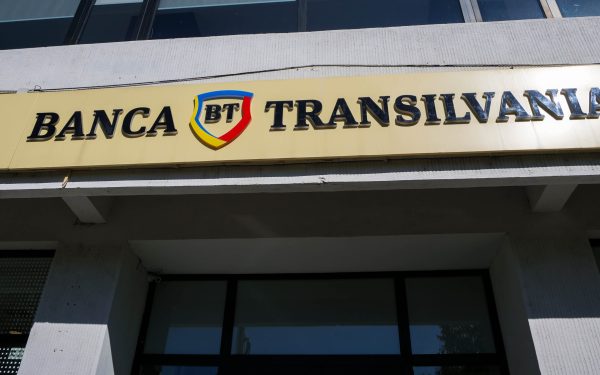 BT a atras un miliard de euro, cu rating Investment Grade