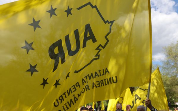 AUR acuză PSD de "dublă măsură" la vânzarea acțiunilor strategice