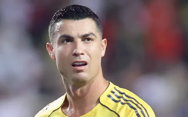 Al-Wasl vs Al-Nassr: Duelul vedetelor în direct, cu echipele de start