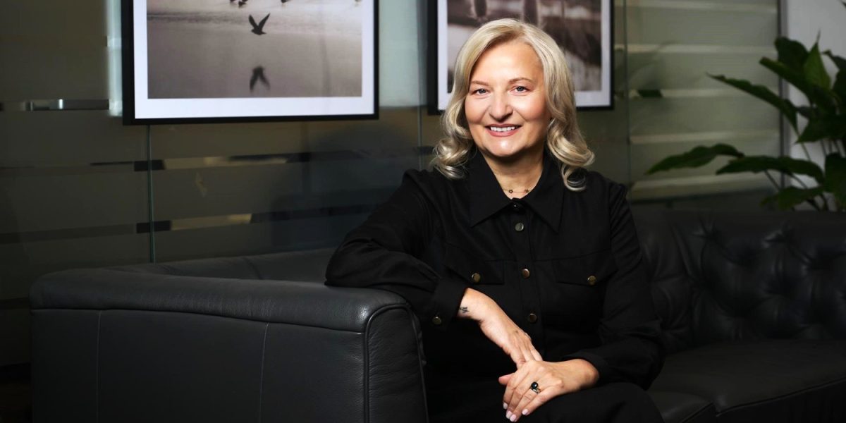 Cargus își extinde rețeaua de livrare outdoor printr-un parteneriat strategic cu FROO România Cargus, compania lider pe piața de curierat din România, continuă să își extindă rețeaua de puncte de livrare și colaborările pentru a oferi servicii mai rapide și convenabile clienților săi